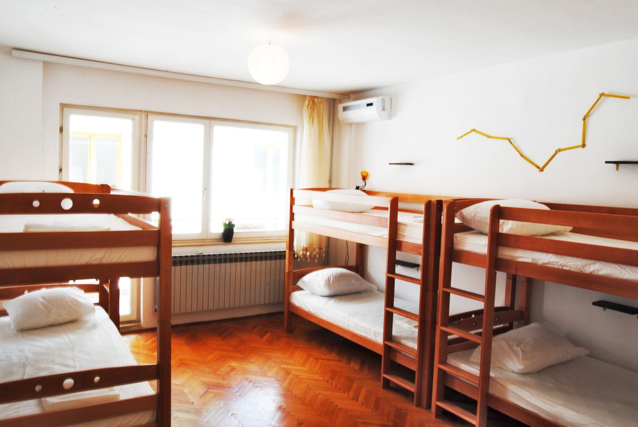 موستار Balkanarama Hostel المظهر الخارجي الصورة